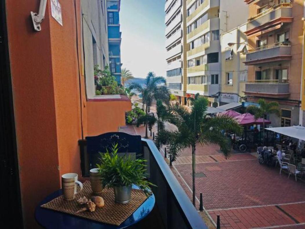 Nuevo Apartamento En Playa De Las Canteras Лас-Пальмас-де-Гран-Канария Экстерьер фото